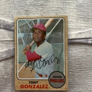 Phillies outfielder tony gonzalez signed card 2 sided